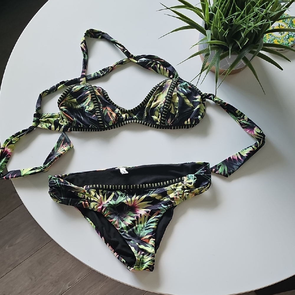Lucky Brand Black and Green Tropical Bikini Set